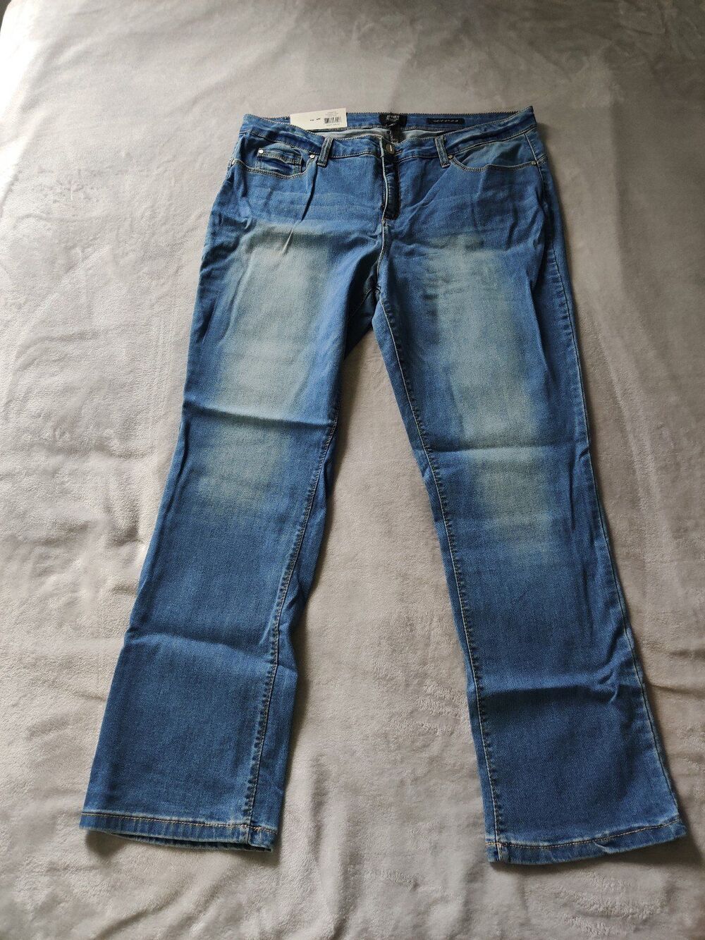 Jones New York signature The Madison Slim Ankle watermill wash jeans size 16
